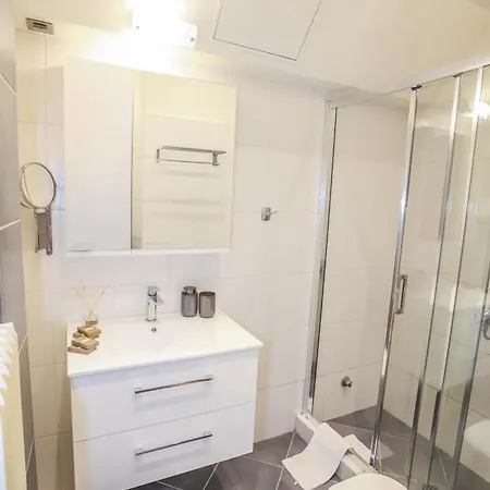 Elektras στο κέντρο της λάρισας με δωρεάν πάρκιγκ και πρωινό *